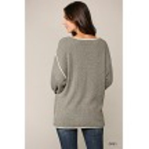 Two-tone sold round neck sweater top with piping detail Flowy - Picture 3 of 15